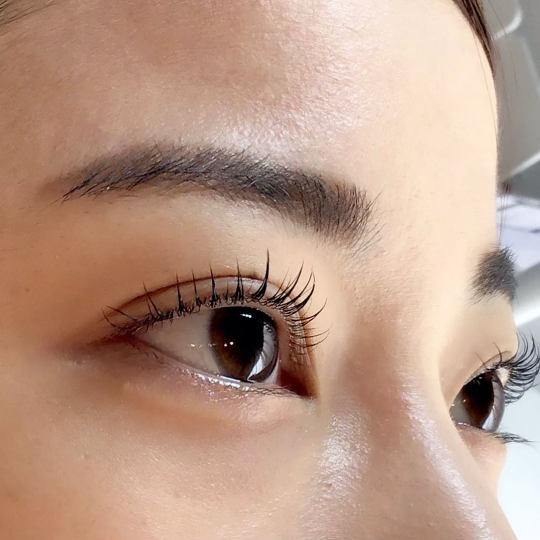 目のむくみ 阪急豊中駅スグまつげのことなら アクアマリン